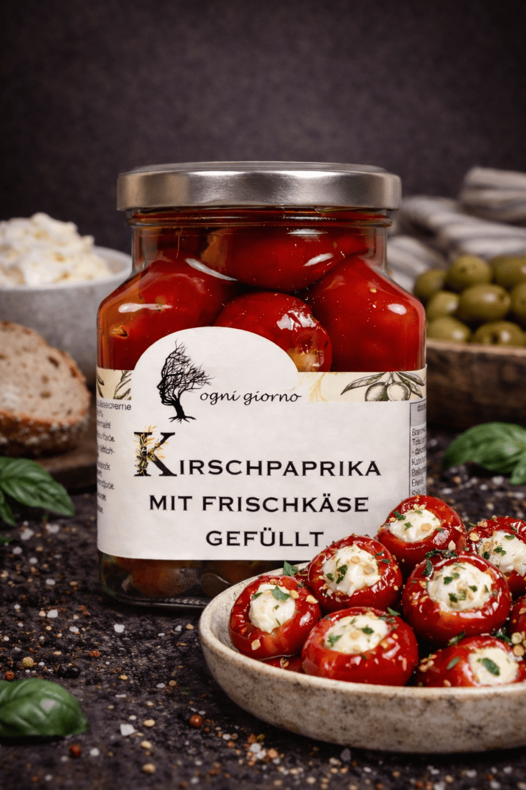 Kirschpaprika gefüllt mit Pecorino - Creme - Godimento.at