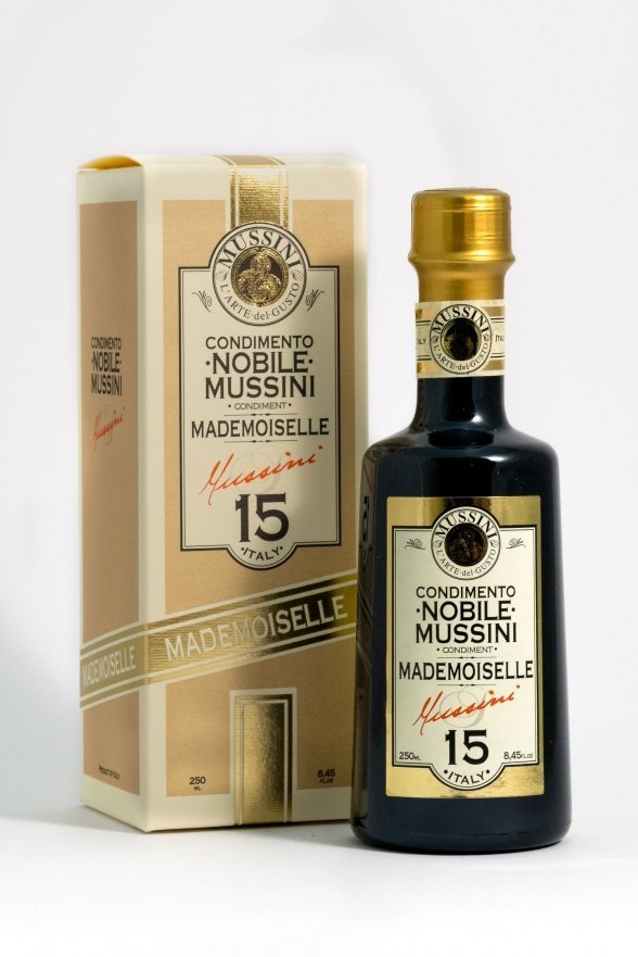 Aceto Balsamico di Modena - Mademoiselle Nr. 15 - Godimento.at